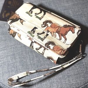 NWT NGil Wild Western Horses Convertible Crossbody Clutch Bag